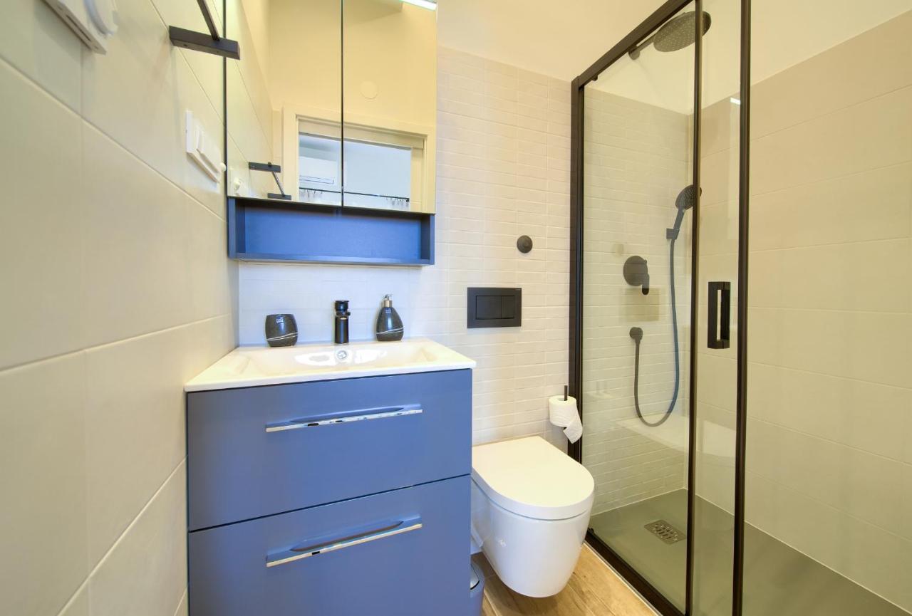 Apartman Placa Нивице Екстериор снимка